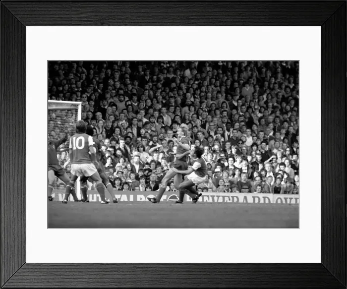 Framed Print : Division 1 football. Arsenal 1 v. Leicester 0. October 1980 LF04-38-026 Framed Print : Division 1 football. Arsenal 1 v. Leicester 0. October 1980 LF04-38-026