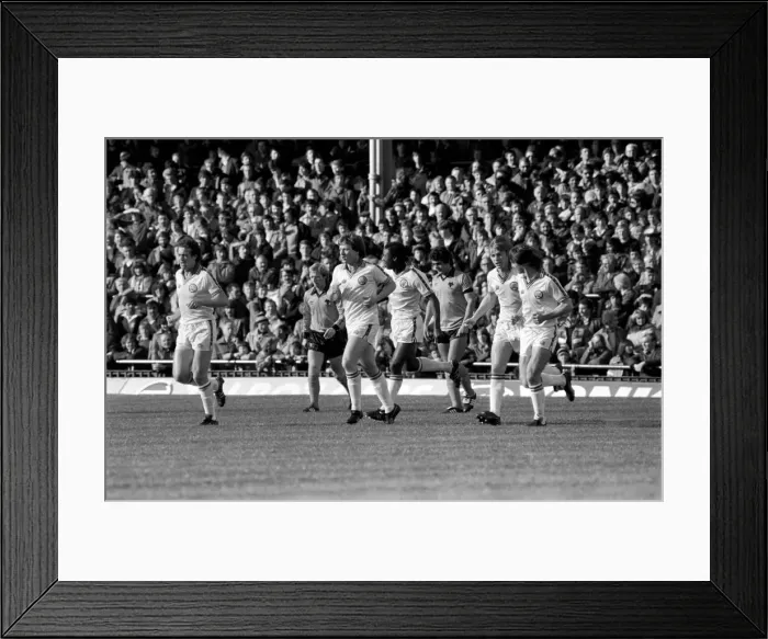 Framed Print : Football Division 1. Aston Villa 3 v. Tottenham Hotspur 0. October 1980 LF04-43-013 Framed Print : Football Division 1. Aston Villa 3 v. Tottenham Hotspur 0. October 1980 LF04-43-013