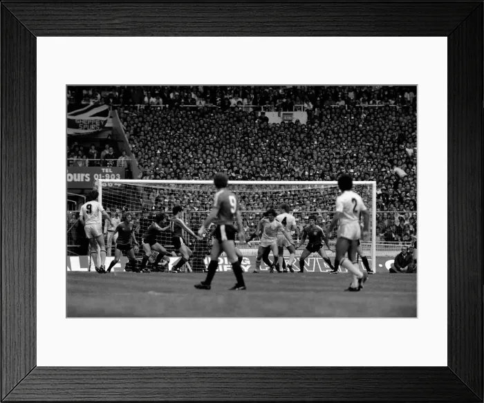 Framed Print : English FA Cup Final at Wembley Stadium. Tottenham Hotspur 1 v Queens Park Rangers 1 Framed Print : English FA Cup Final at Wembley Stadium. Tottenham Hotspur 1 v Queens Park Rangers 1