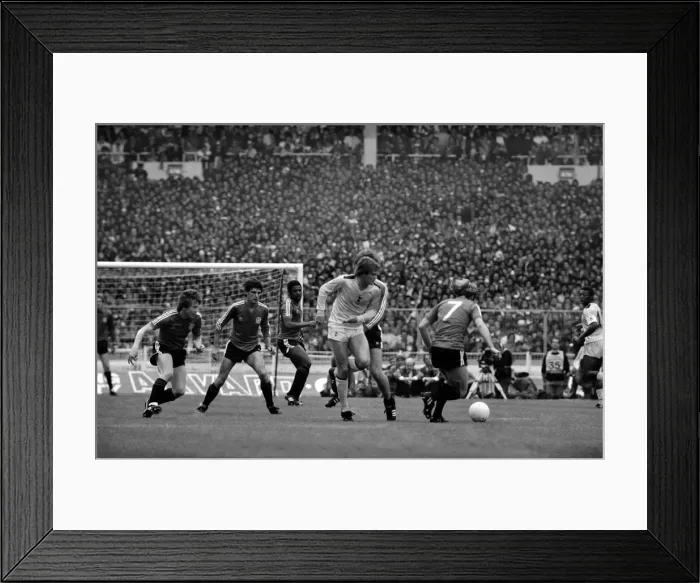 Framed Print : English FA Cup Final at Wembley Stadium. Tottenham Hotspur 1 v Queens Park Rangers 1 Framed Print : English FA Cup Final at Wembley Stadium. Tottenham Hotspur 1 v Queens Park Rangers 1