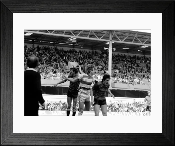 Framed Print : Division 1 football. Arsenal 2 v. Nottingham Forest 0. April 1982 LF09-08-010 Framed Print : Division 1 football. Arsenal 2 v. Nottingham Forest 0. April 1982 LF09-08-010