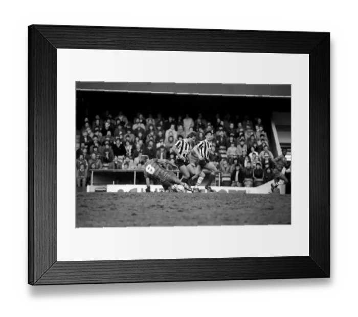 Framed Print : Division 2 football. Chelsea 2 v. Grimsby 3 December 1983 LF14-27-072 Framed Print : Division 2 football. Chelsea 2 v. Grimsby 3 December 1983 LF14-27-072