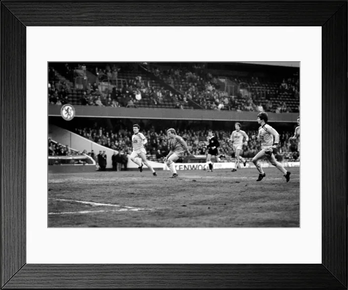 Framed Print : Division 2 football. Chelsea 2 v. Burnley 1 December 1982 LF11-27-032 Framed Print : Division 2 football. Chelsea 2 v. Burnley 1 December 1982 LF11-27-032