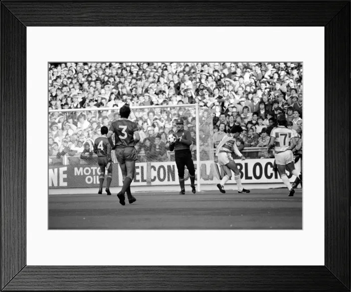 Framed Print : Division 1 football. Queens Park Rangers 0 v. Liverpool 1. October 1983 LF14-09-007 Framed Print : Division 1 football. Queens Park Rangers 0 v. Liverpool 1. October 1983 LF14-09-007