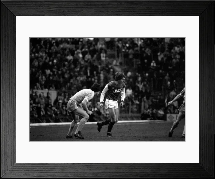 Framed Print : English League Division One match at Highbury. Arsenal 3 v Stoke City 0 Framed Print : English League Division One match at Highbury. Arsenal 3 v Stoke City 0