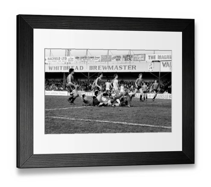 Framed Print : English F. A Cup Football. Luton 0 v. Manchester United 2 January 1983 LF12-42-061