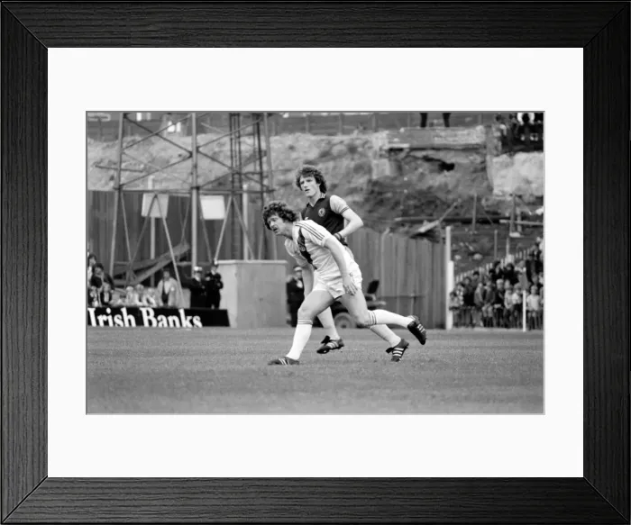 Framed Print : English Division 1. Crystal Palace 0 v. Aston Villa 1. September 1980 LF04-34-100
