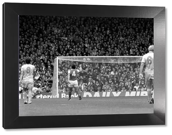 Division 1 football. Arsenal 1 v. Nottingham Forest 0. September 1980 LF04-37-086
