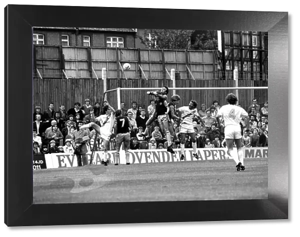 English Division 1. Crystal Palace 0 v. Aston Villa 1. September 1980 LF04-34