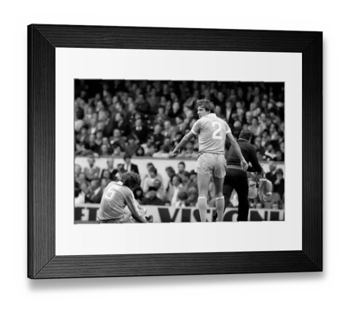 Framed Print : English Division 1. Arsenal 2 v. Stoke 0. September 1980 LF04-25-067 Framed Print : English Division 1. Arsenal 2 v. Stoke 0. September 1980 LF04-25-067