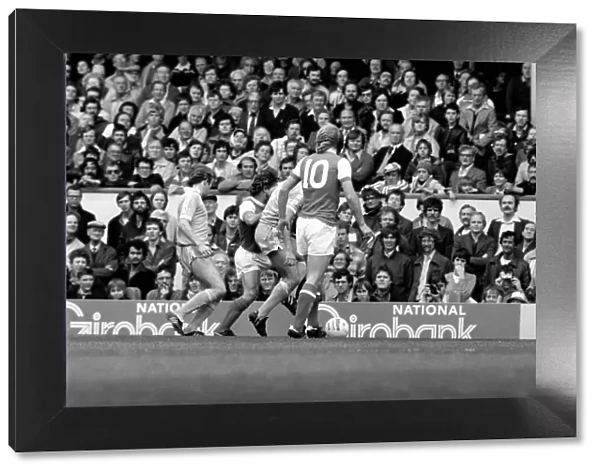 English Division 1. Arsenal 2 v. Stoke 0. September 1980 LF04-25-005