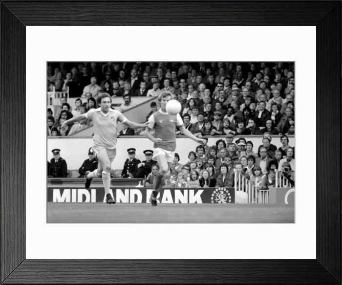Framed Print : English Division 1. Arsenal 2 v. Stoke 0. September 1980 LF04-25-009 Framed Print : English Division 1. Arsenal 2 v. Stoke 0. September 1980 LF04-25-009