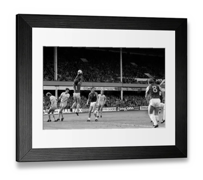 Framed Print : English League Division One match at Upton Park. West Ham United 3 v Liverpool 1