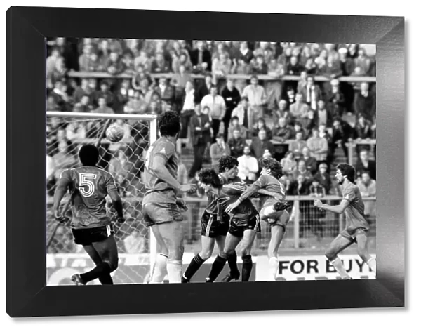 Division 2 football. Chelsea 2 v. QPR 1. April 1982 LF09-05-044