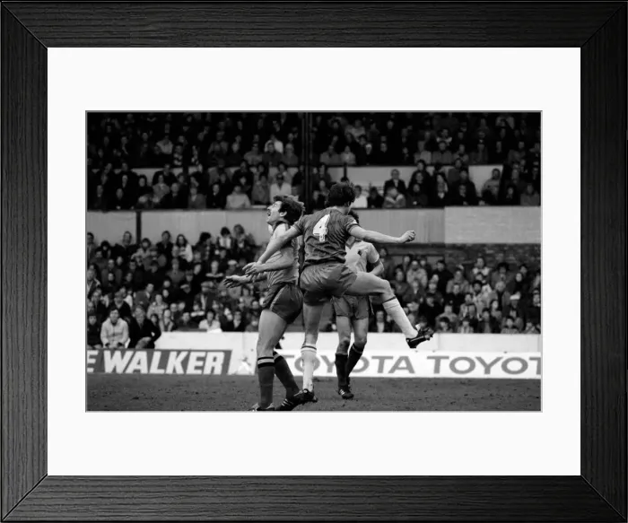 Framed Print : Division 2 football. Watford 1 v. Chelsea 0. February 1982 LF08-38-082 Framed Print : Division 2 football. Watford 1 v. Chelsea 0. February 1982 LF08-38-082