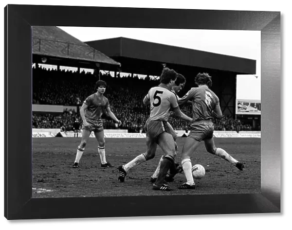 Division 2 football. Watford 1 v. Chelsea 0. February 1982 LF08-38-087