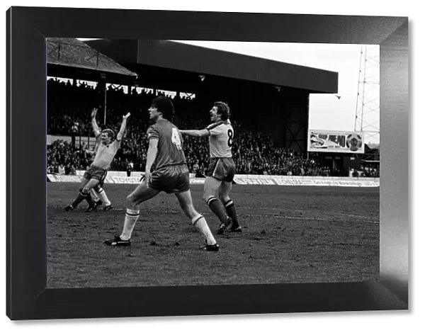Division 2 football. Watford 1 v. Chelsea 0. February 1982 LF08-38-075