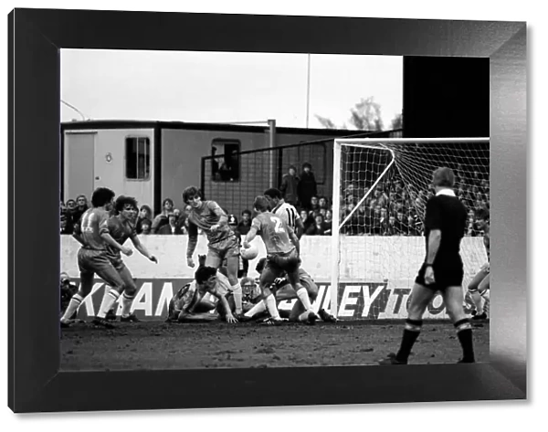 Division 2 football. Watford 1 v. Chelsea 0. February 1982 LF08-38-064