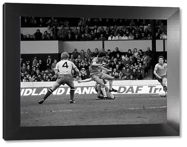 Division 2 football. Watford 1 v. Chelsea 0. February 1982 LF08-38-040