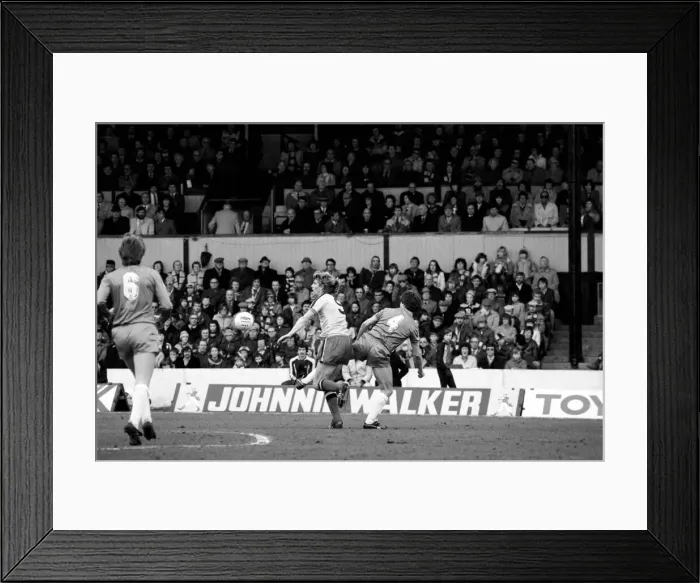 Framed Print : Division 2 football. Watford 1 v. Chelsea 0. February 1982 LF08-38-037 Framed Print : Division 2 football. Watford 1 v. Chelsea 0. February 1982 LF08-38-037