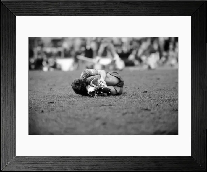 Framed Print : F. A Cup Football. Chelsea 2 v. Liverpool 0 February 1982 LF08-29-056 Framed Print : F. A Cup Football. Chelsea 2 v. Liverpool 0 February 1982 LF08-29-056