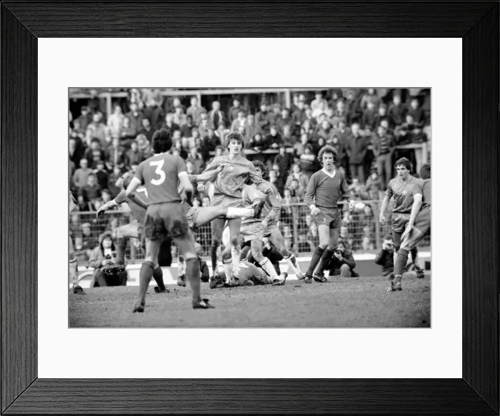 Framed Print : F. A Cup Football. Chelsea 2 v. Liverpool 0 February 1982 LF08-29-068 Framed Print : F. A Cup Football. Chelsea 2 v. Liverpool 0 February 1982 LF08-29-068