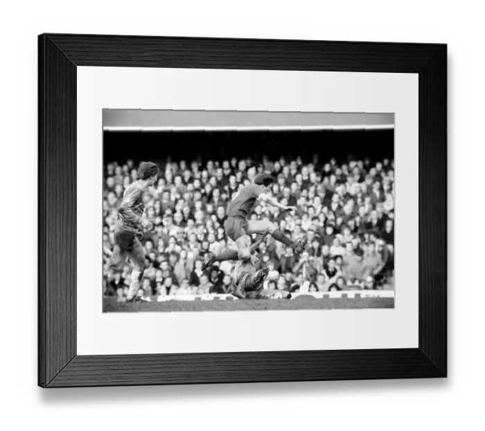 Framed Print : F. A Cup Football. Chelsea 2 v. Liverpool 0 February 1982 LF08-29-011 Framed Print : F. A Cup Football. Chelsea 2 v. Liverpool 0 February 1982 LF08-29-011