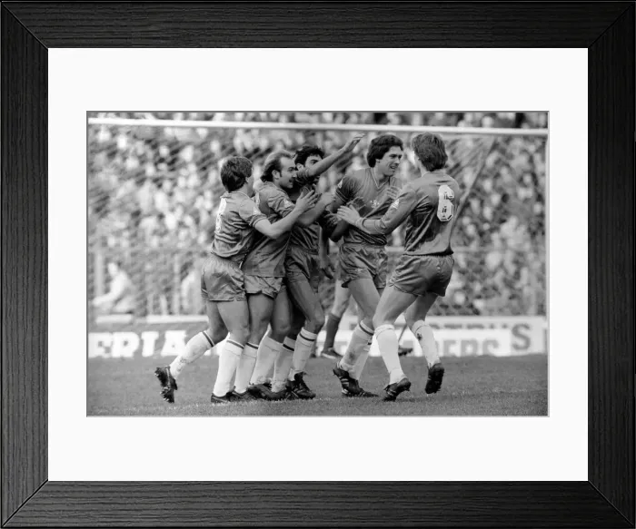 Framed Print : F. A Cup Football. Chelsea 2 v. Liverpool 0 February 1982 LF08-29-025
