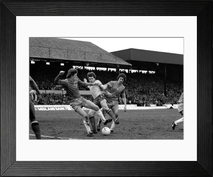 Framed Print : Division 2 football. Watford 1 v. Chelsea 0. February 1982 LF08-38-086 Framed Print : Division 2 football. Watford 1 v. Chelsea 0. February 1982 LF08-38-086