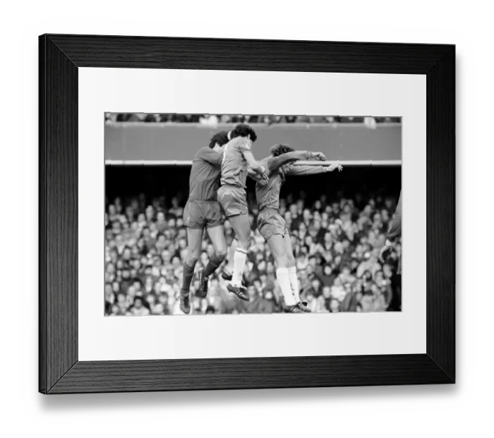 Framed Print : F. A Cup Football. Chelsea 2 v. Liverpool 0 February 1982 LF08-29-024