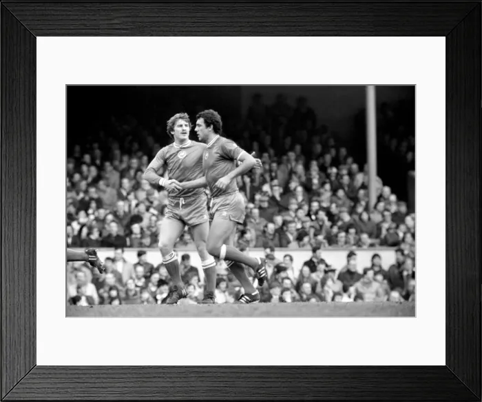 Framed Print : First Division Football. Arsenal 0 v. Swansea 2. February 1982 LF08-18-051 Framed Print : First Division Football. Arsenal 0 v. Swansea 2. February 1982 LF08-18-051