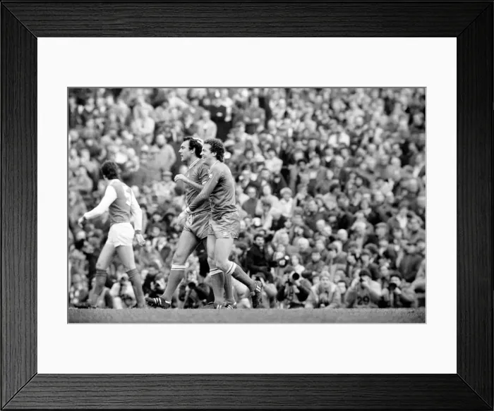 Framed Print : First Division Football. Arsenal 0 v. Swansea 2. February 1982 LF08-18-054