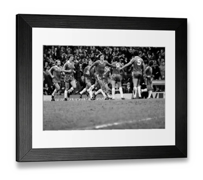 Framed Print : Chelsea 4 v. Newcastle United 0. Division 2 Football January 1980 LF01-02-038 Framed Print : Chelsea 4 v. Newcastle United 0. Division 2 Football January 1980 LF01-02-038