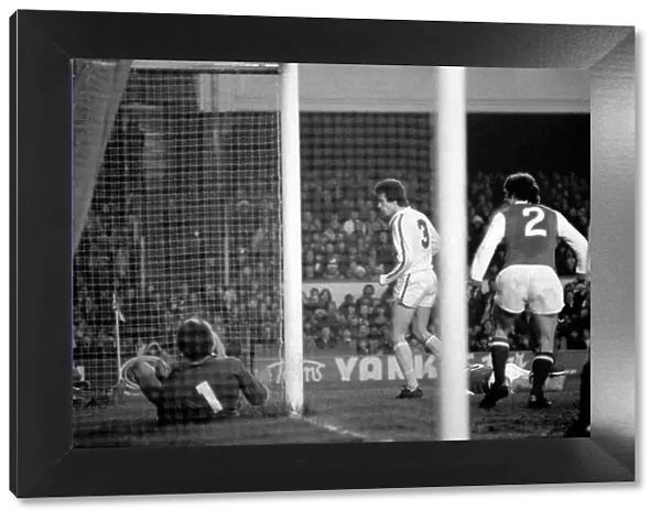 Arsenal 0 v. Leeds United 1. Division 1 football. January 1980 LF01-01-028
