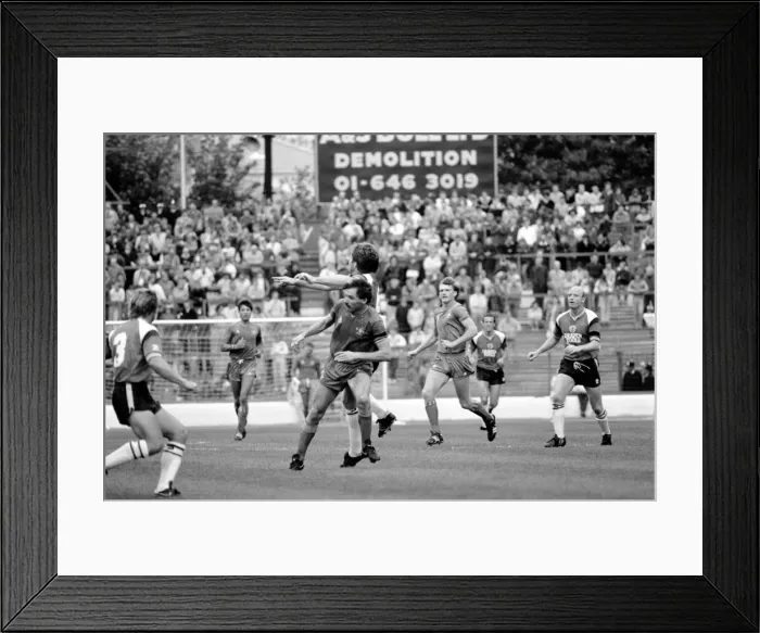 Framed Print : Division 1 football. Chelsea 2 v. Southampton 0 September 1985 LF15-16-040 Framed Print : Division 1 football. Chelsea 2 v. Southampton 0 September 1985 LF15-16-040