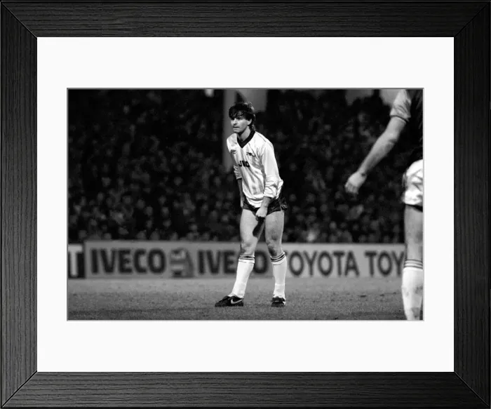 Framed Print : Division 1 football. West Ham United 3 v. Arsenal 1. December 1983 LF14-33-055 Framed Print : Division 1 football. West Ham United 3 v. Arsenal 1. December 1983 LF14-33-055