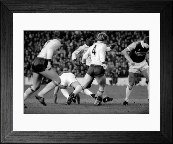 Framed Print : Division 1 football. West Ham United 3 v. Arsenal 1. December 1983 LF14-33-006 Framed Print : Division 1 football. West Ham United 3 v. Arsenal 1. December 1983 LF14-33-006