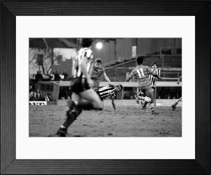 Framed Print : Division 2 football. Chelsea 2 v. Grimsby 3 December 1983 LF14-27-029 Framed Print : Division 2 football. Chelsea 2 v. Grimsby 3 December 1983 LF14-27-029