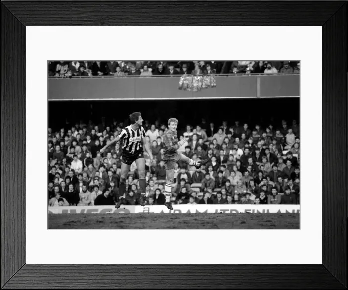 Framed Print : Division 2 football. Chelsea 2 v. Grimsby 3 December 1983 LF14-27-003