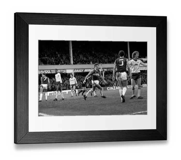 Framed Print : Division 1 football. West Ham United 3 v. Arsenal 1. December 1983 LF14-33-018 Framed Print : Division 1 football. West Ham United 3 v. Arsenal 1. December 1983 LF14-33-018