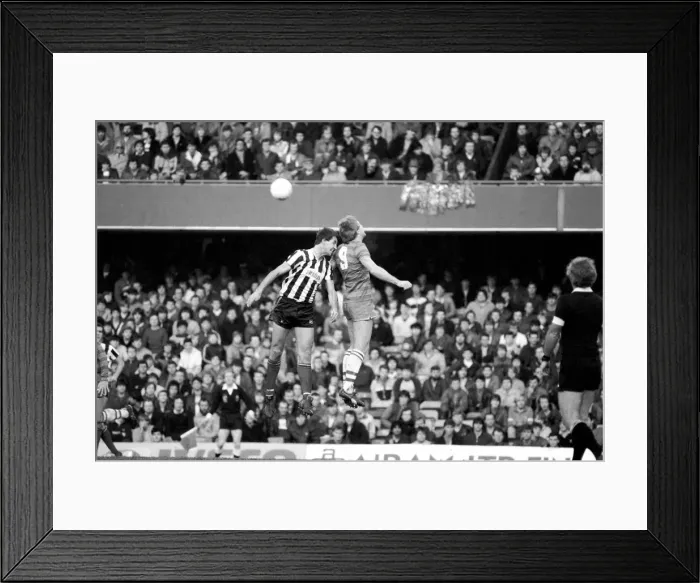 Framed Print : Division 2 football. Chelsea 2 v. Grimsby 3 December 1983 LF14-27-002 Framed Print : Division 2 football. Chelsea 2 v. Grimsby 3 December 1983 LF14-27-002