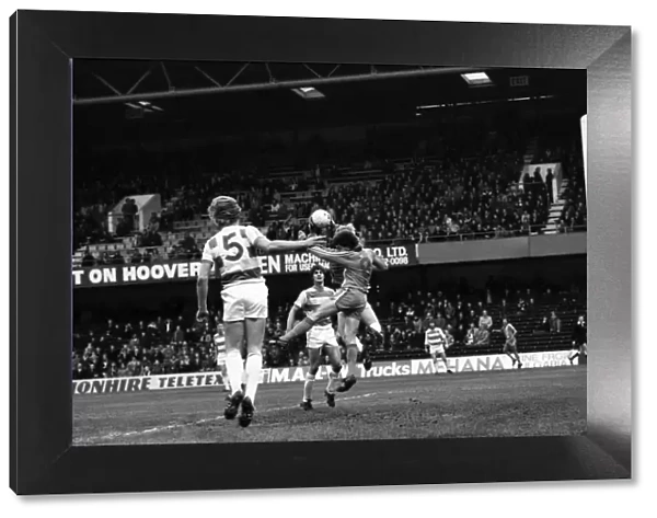 Division 2 football. Chelsea 1 v. Oldham o. November 1980 LF05-11-101
