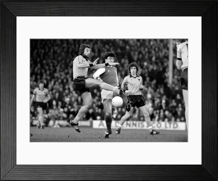 Framed Print : Division 1 football. Arsenal 1 v. Wolves 0. December 1980 LF05-31-042 Framed Print : Division 1 football. Arsenal 1 v. Wolves 0. December 1980 LF05-31-042