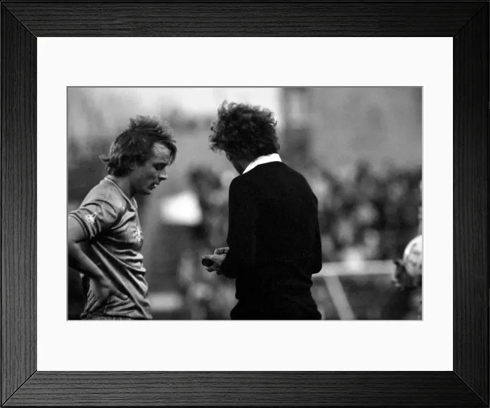 Framed Print : English League Division Two match at Stamford Bridge. Chelsea 2 v Bolton Wanderers 1