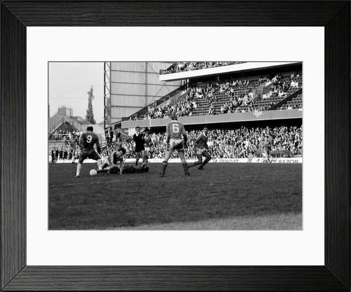 Framed Print : English League Division Two match at Stamford Bridge. Chelsea 3 v Charlton Athletic 1 Framed Print : English League Division Two match at Stamford Bridge. Chelsea 3 v Charlton Athletic 1