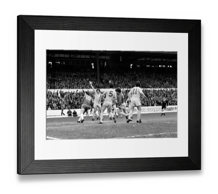 Framed Print : Chelsea 1 v. Cardiff 0. Division 2 football. March 1980 LF01-34-039