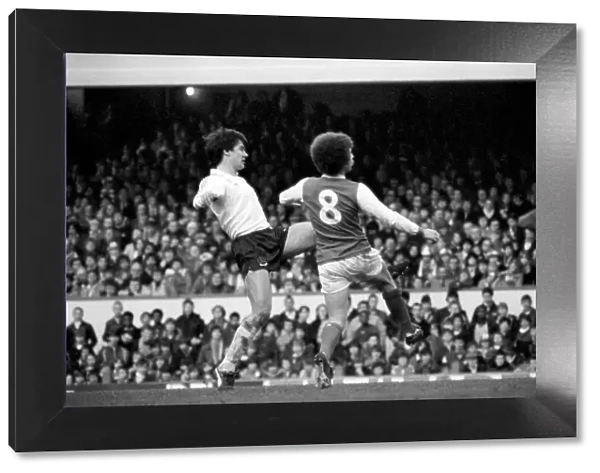 Arsenal 2 v. Bolton Wanderers 0. Division 1 football. February 1980 LF01-29-089