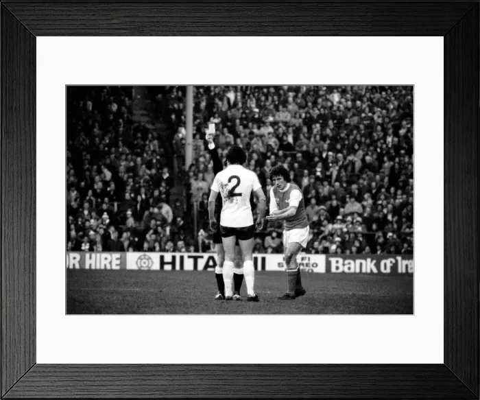 Framed Print : Arsenal 2 v. Bolton Wanderers 0. Division 1 football. February 1980 LF01-29-060 Framed Print : Arsenal 2 v. Bolton Wanderers 0. Division 1 football. February 1980 LF01-29-060