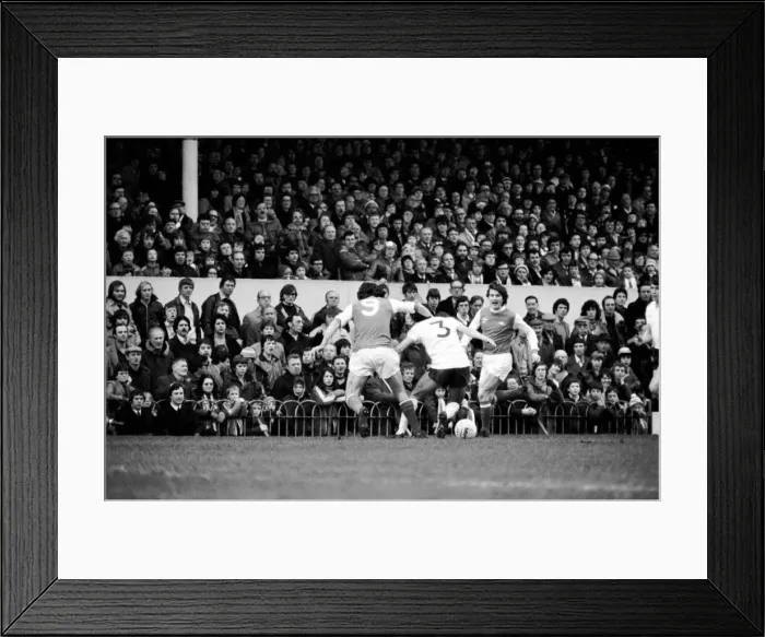 Framed Print : Arsenal 2 v. Bolton Wanderers 0. Division 1 football. February 1980 LF01-29-043
