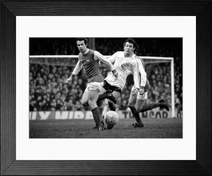 Framed Print : Arsenal 2 v. Bolton Wanderers 0. Division 1 football. February 1980 LF01-29-016 Framed Print : Arsenal 2 v. Bolton Wanderers 0. Division 1 football. February 1980 LF01-29-016